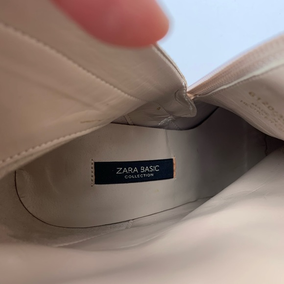 Zara Leather Cream Colored Block Heeled Ankle Boot - Picture 8 of 8